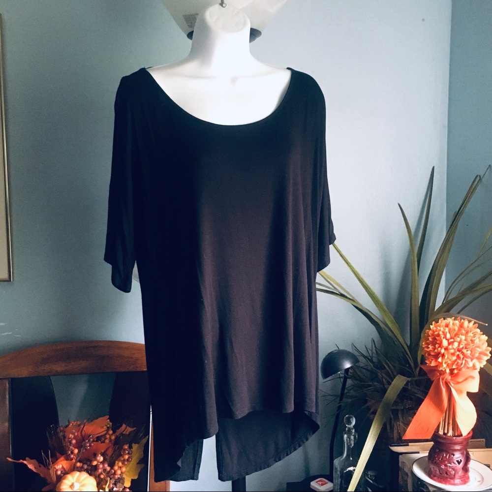 Cable & Gauge women’s top